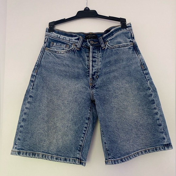 Banana Republic Denim Bermuda Short - Picture 1 of 3